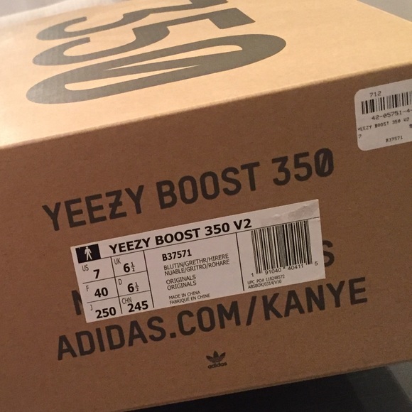 ✨SOLD!!!✨✨Yeezy boost 350 V2 Blue Tint - Picture 5 of 8